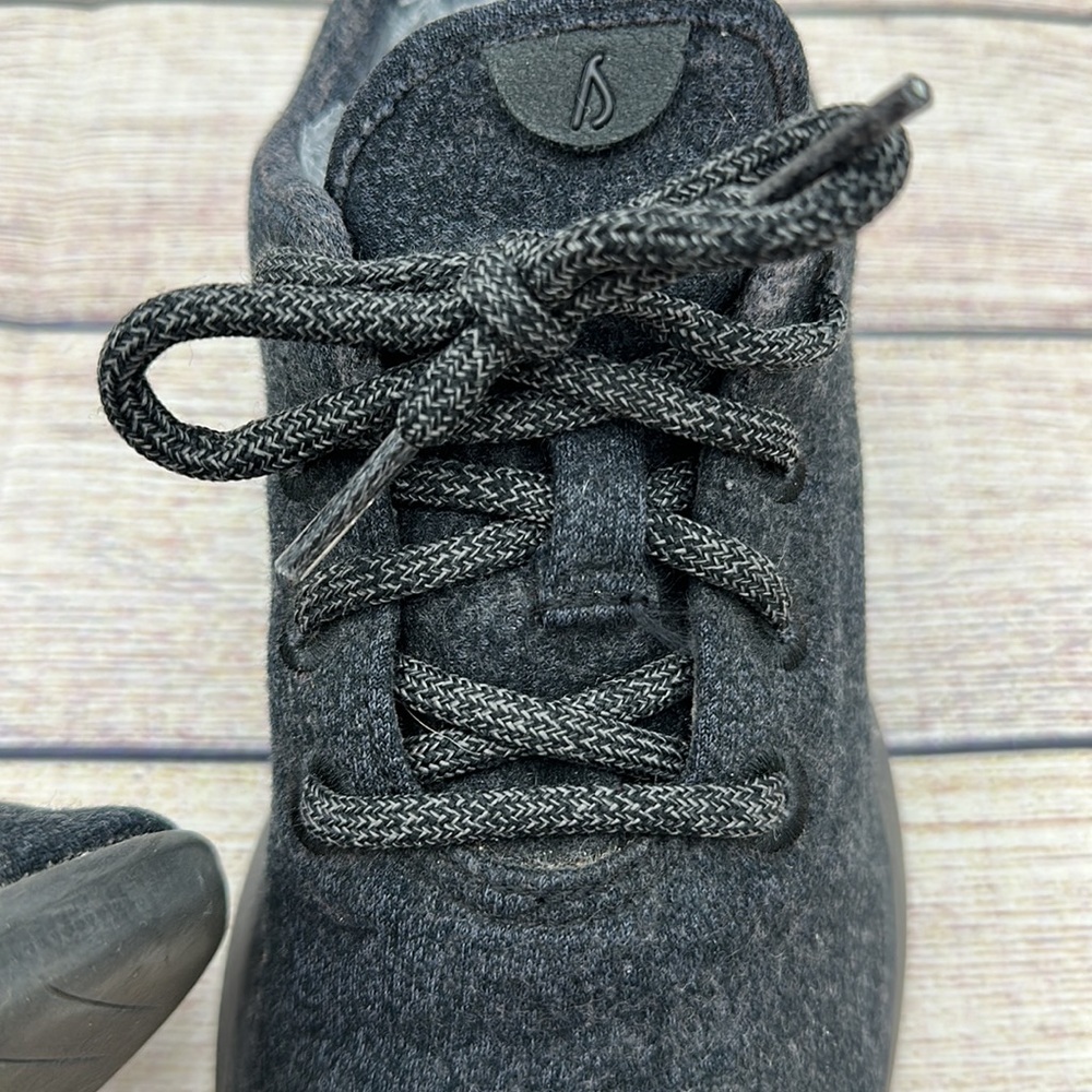 Allbirds Wool Runners in Gray Size 7 - Picture 3 of 8